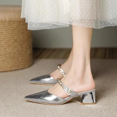 Spitze Zehenpartie Strass Perle Elegant Niedriger Absatz Offene Ferse Slipper für Damen Sommerbekleidung Blockabsatz Umwickelte Halbslipper
