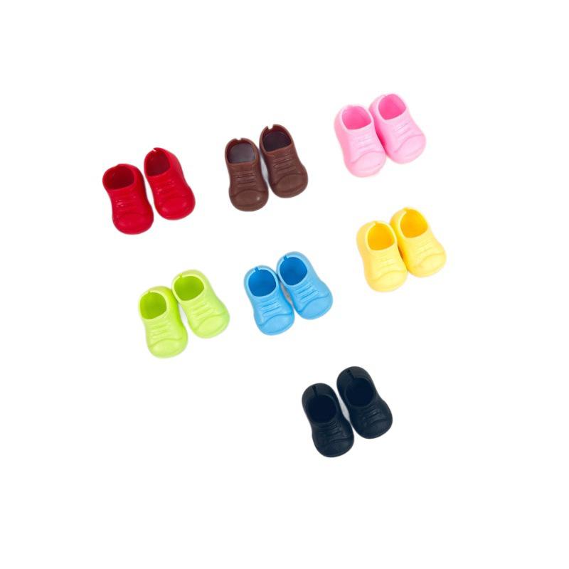 Labubu Doll Fashion Set: 17cm Cute Sit-Stay Raincoat Outfit & Accessories