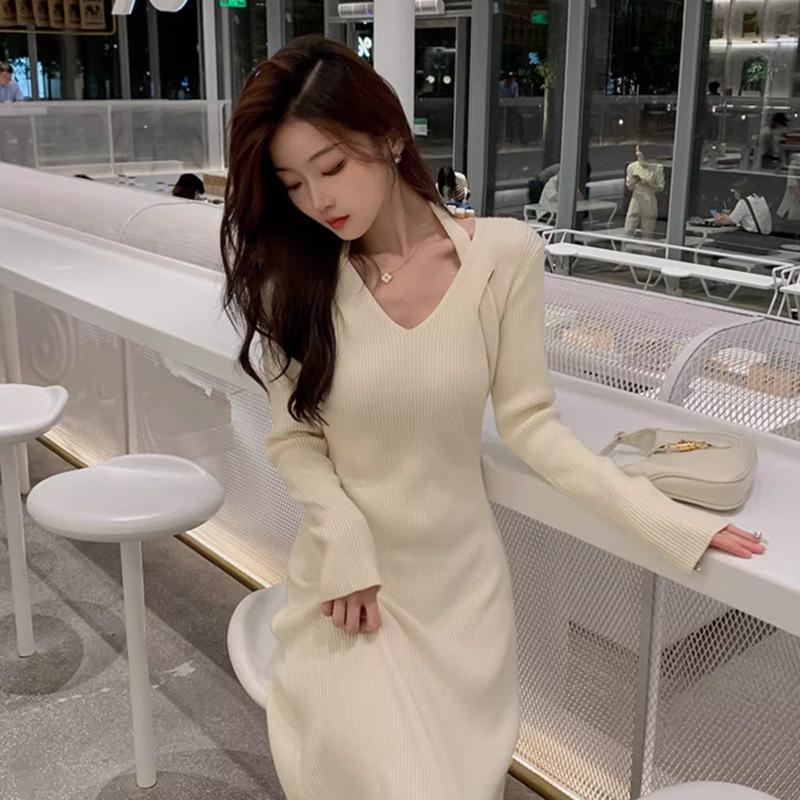 Premium Feeling with Coat Knitted Dress Women's Autumn Inner Fit Slim and Thin V-neck Sweater Base Niche Long Dress