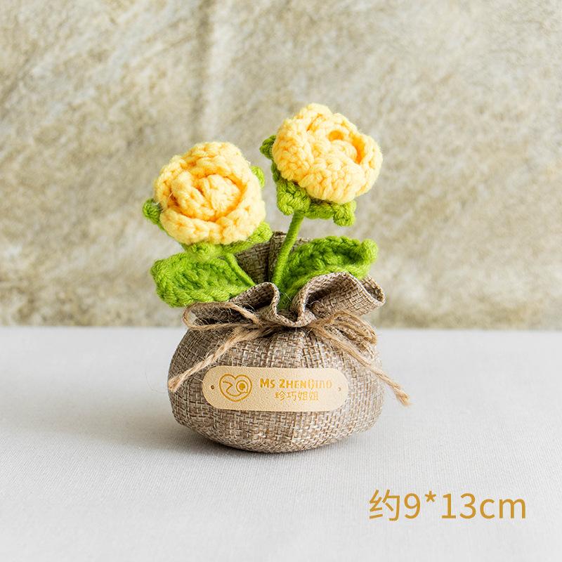2025 Knitted Flowers Potted Cute Crochet Flowers Knitting Flower Wedding Guest Gift Crochet Rose Sunflower Table Decor