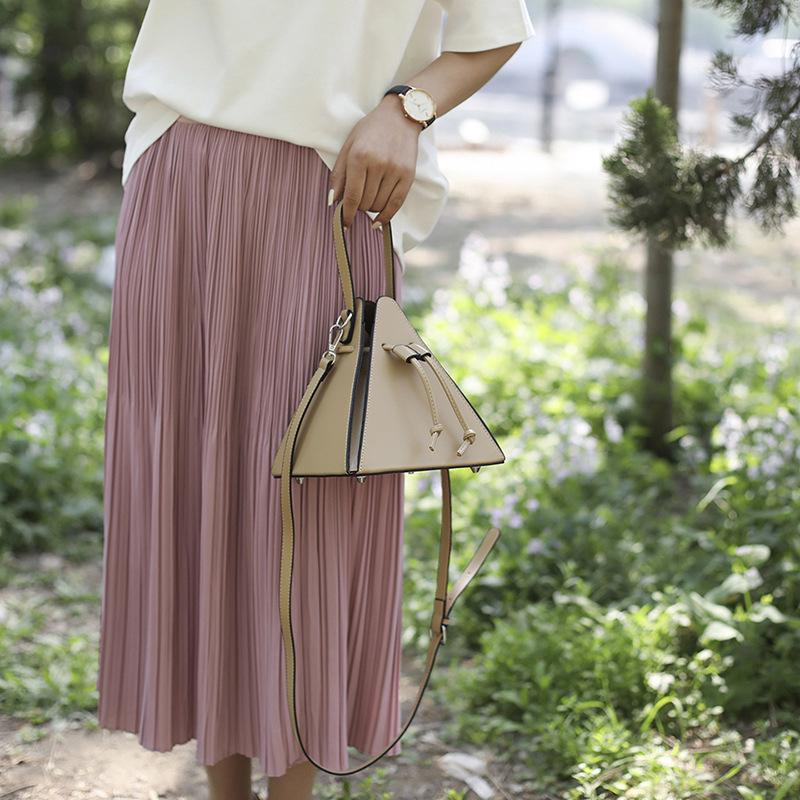 Niche Designer Bag Women 2025 New Candy Color Triangle Bag Messenger Bag Personalized Hand Bag