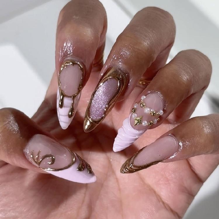 

Sophisticated Press On Nail With Pearls Star Designs Metallic Border ABS False Nail For Parties Formal Event 1