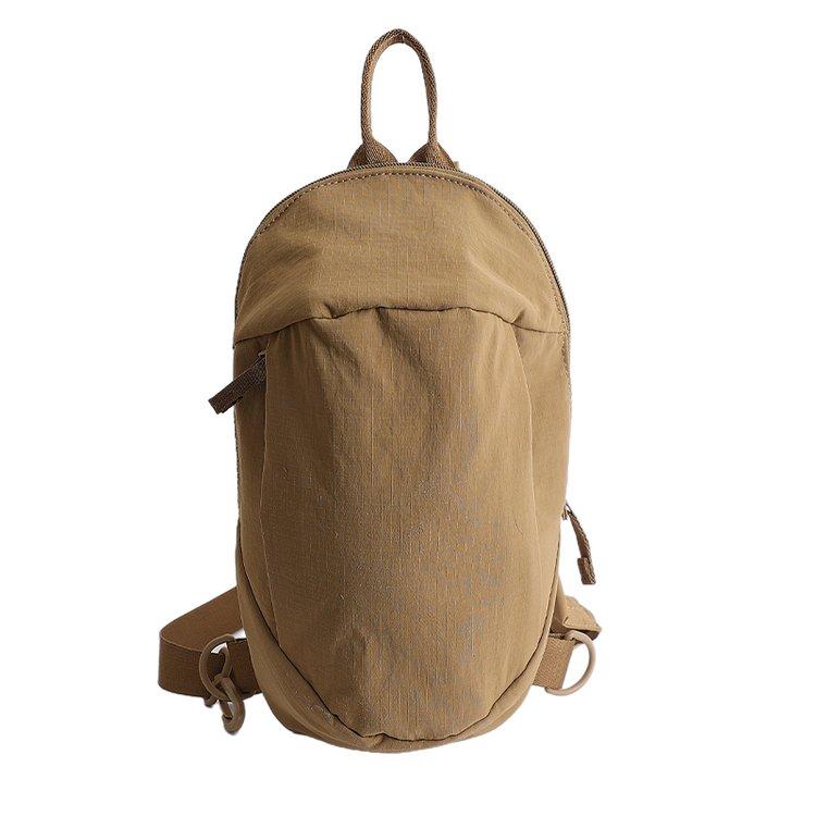 

Women Minimalist Casual Chest Bag Lightweight Sling Pack for Daily Use темного кольору хакі