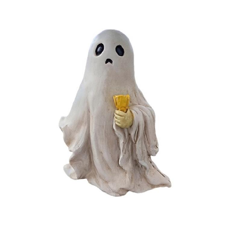 Ghostly Halloween Resin Specter Sculpture for Indoor and Outdoor Terrifying Desktop Decoration Ornament for Parties