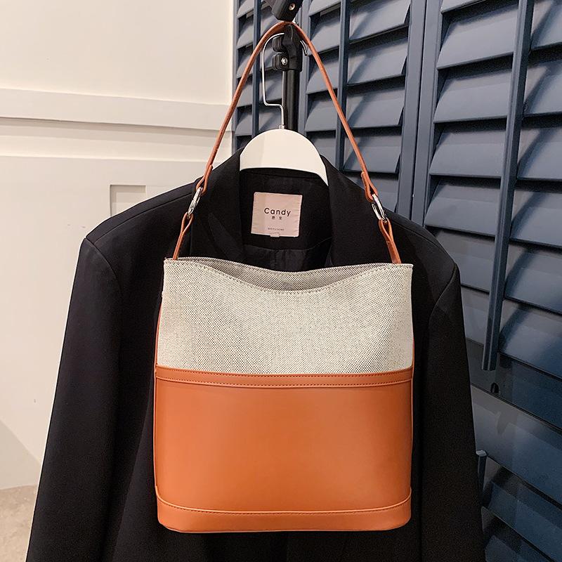 Premium Textured Bag Women's Large-capacity New Summer Versatile Shoulder Bag Popular Women's Bucket Bag