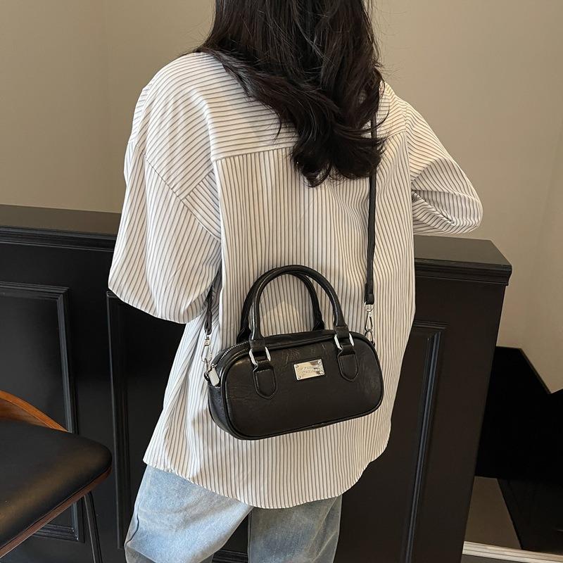 Premium Sense Versatile Bag Women's Spring Summer New Fashion Shoulder Messenger Bag Popular Bag