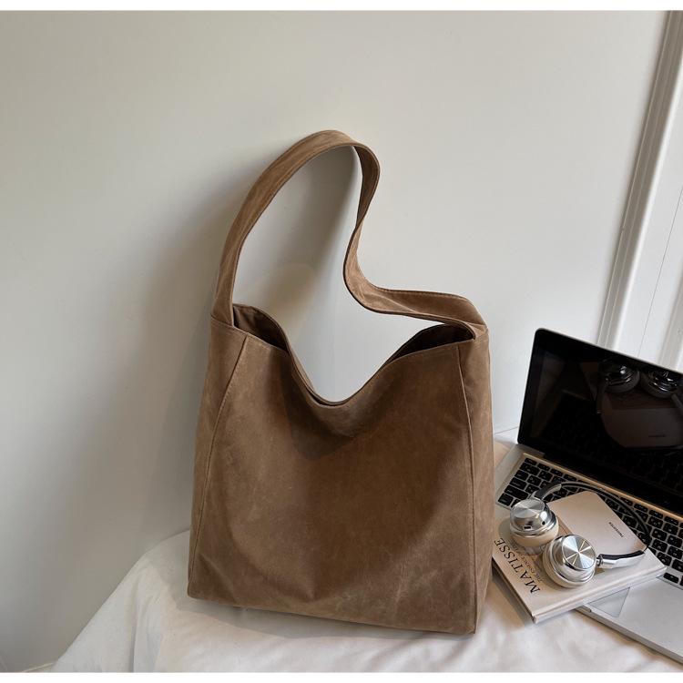 2025 Podzim Zima Retro Semišová Crossbody Taška: Matná módní kabelka pro ženy