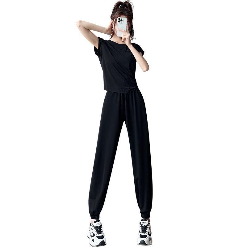 Dámský letní rychleschnoucí běžecký set 2025: Ledově hedvábné jógové kalhoty a volné tričko