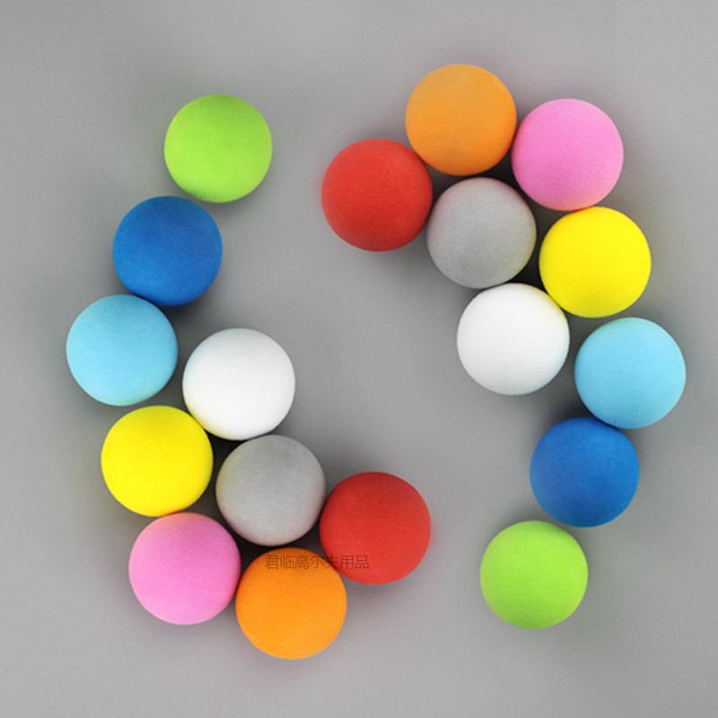 Nowe Wielokolorowe Wewnętrzne Piłeczki Golfowe Piankowe – 12 Kolorów do Treningu lub dla Zwierząt