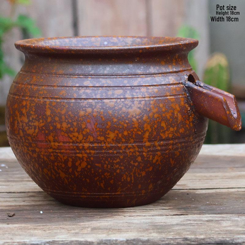 Retro Hydroponic Ceramic Flower Pot with Water Circulation, Courtyard Fish Tank, and Decorative Flowing Water Ornaments.