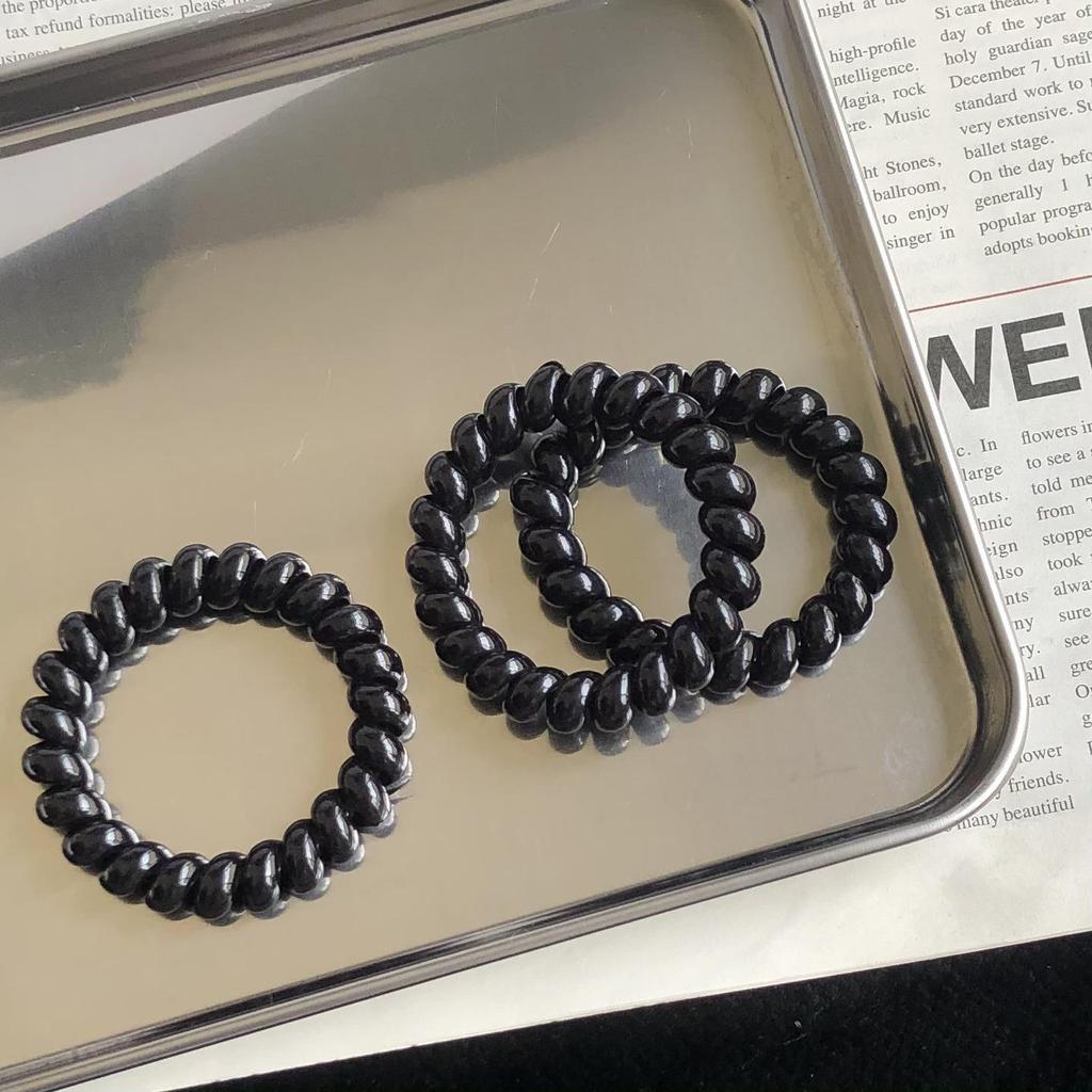 Schwarzes minimalistisches Telefonkabel-Gummiband-Haargummi - Dickes Scrunchie für Mädchen-Pferdeschwanz