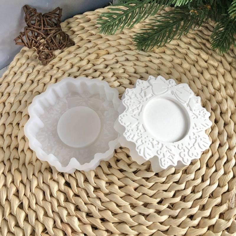 Holiday Candle Holders Mold in Silicone, Christmas Wreath Shape for Epoxy Resin, Cements and Plasters Casting, Round Tealight Decors for Tabletop
