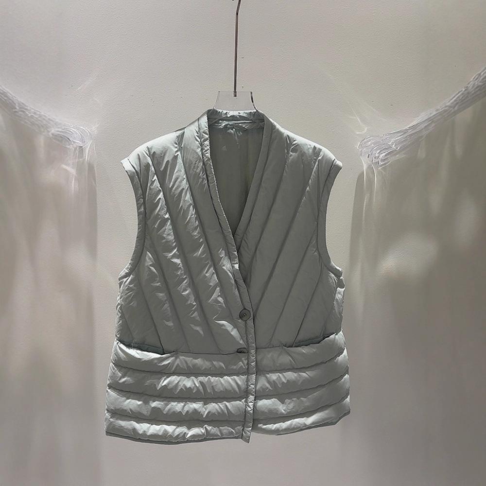 White Duck Down New Light Down Vest Women's Short V-neck Liner Is Thin and Warm Autumn and Winter Vest Tide