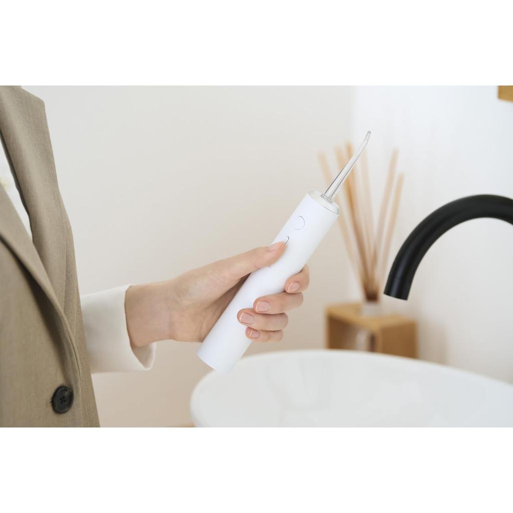 Elecom Oral Irrigator Jet IPX7 Memory 4 Portable and Includes Wireless Charging and Storage Diameter 35mm X Height White Washer, Waterproof, Function,
