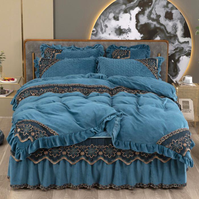 220g Quilted Bed Skirt Set: Warm Milk Velvet with Lace Embroidery (Four Pieces)