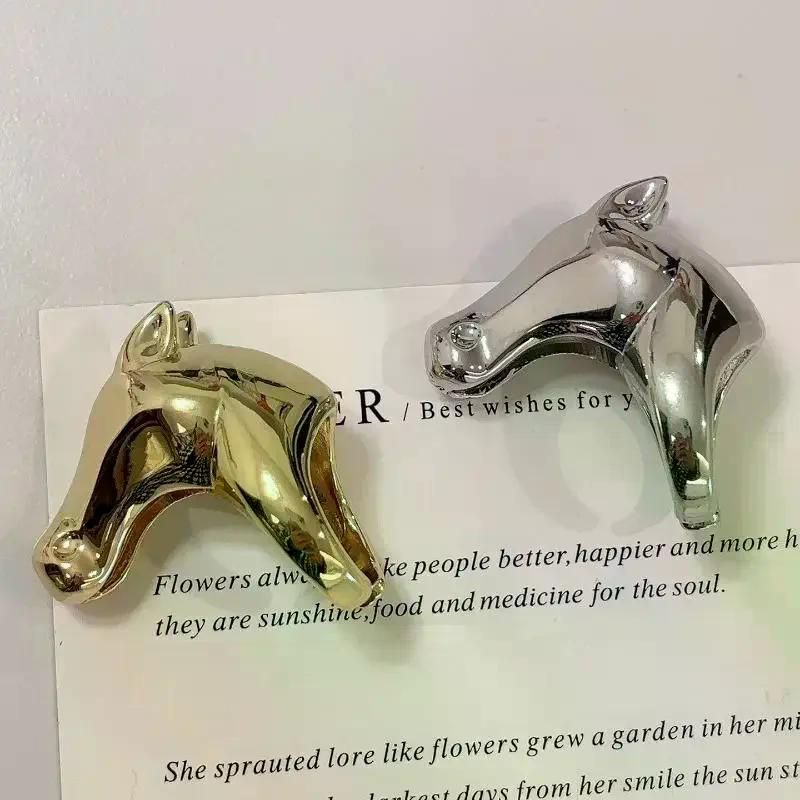 Light Luxury Exaggerated Personalized Metal Horse Head Ring Zircon Inlay Horse Fashion European American Style Ring Jewelry