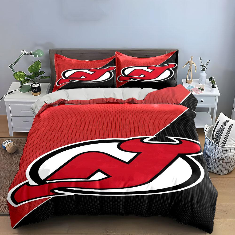 Red Devil Logo on Black and Red Background Print Bedding Set Duvet Cover Pillowcases (1* Duvet Cover 2* Pillowcases Do Not Include Comforter)