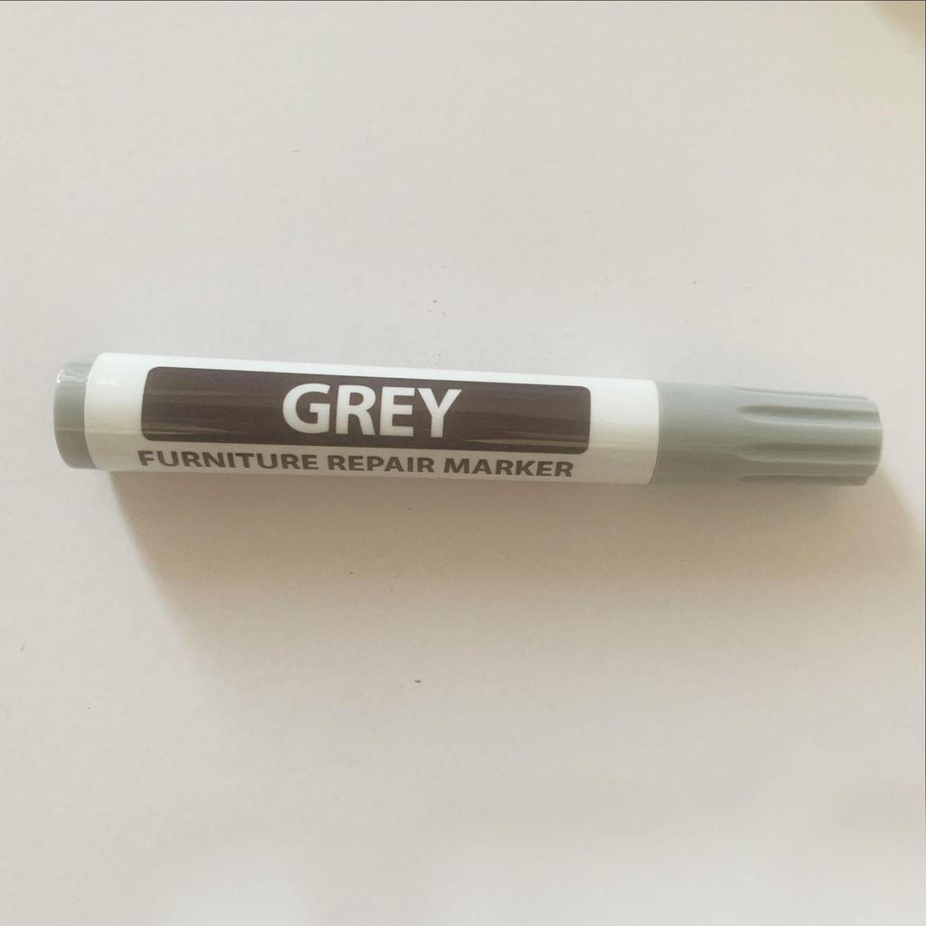 Wooden Touch-Up Pen for Repairing Solid Wood and Composite Surfaces