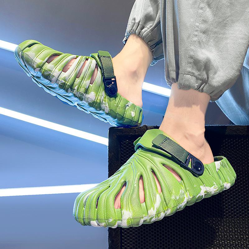 Men's Summer Lightweight Breathable Closed-Toe Monstera Leaf Sandals