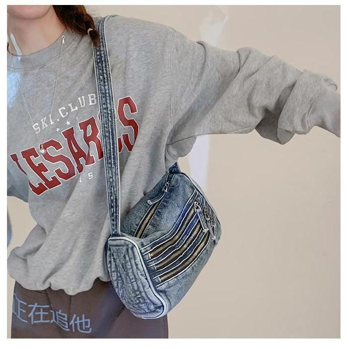 IELGY Washed Denim Bag, Fashionable Retro Small Square Bag, Versatile Shoulder Messenger Bag