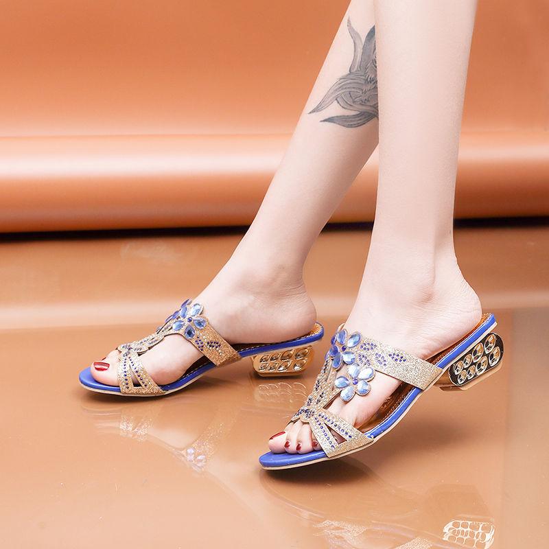 Rhinestone Low Heel Woman Slippers Outside Sandals 39 Unique Slides Chic and Elegant Shoes for Women Korea Style Shoe Wholesale