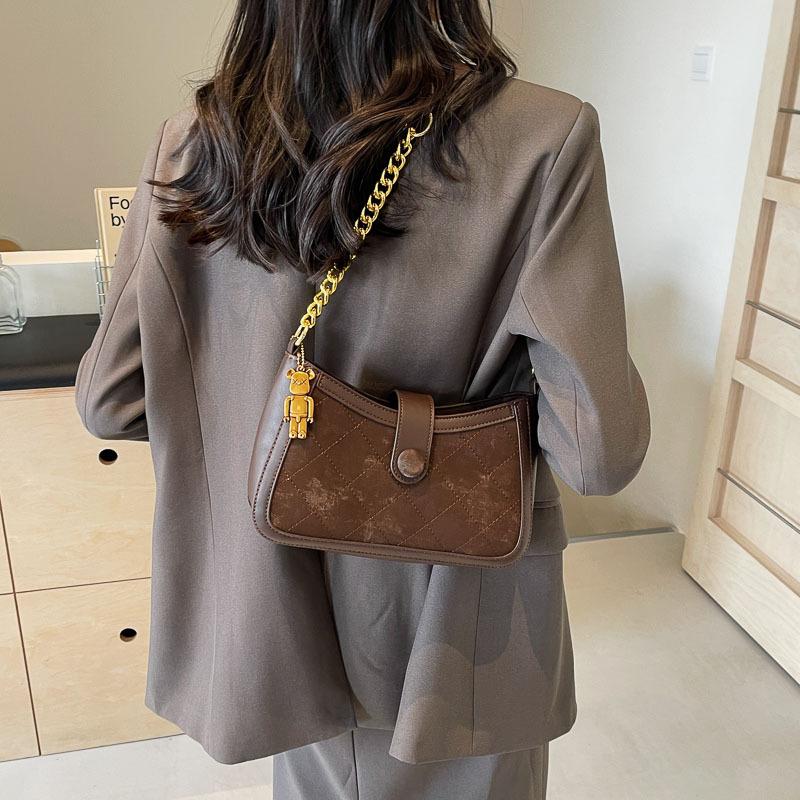 Underarm bag women's 2025 new autumn fashion retro handbag high texture niche versatile shoulder messenger bag