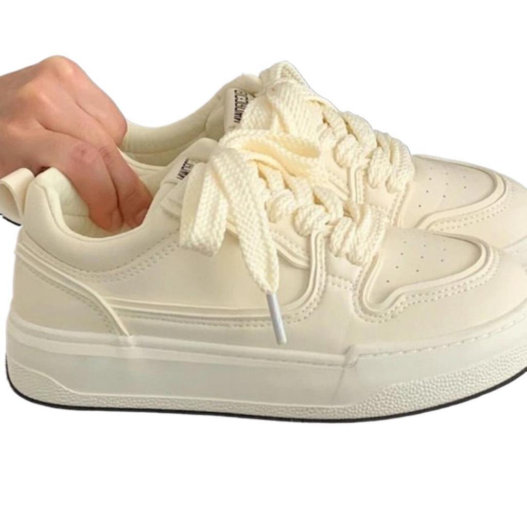 Little white shoes women's shoes Korean with skirt 2025 new spring shoes children ins tide niche versatile board shoes
