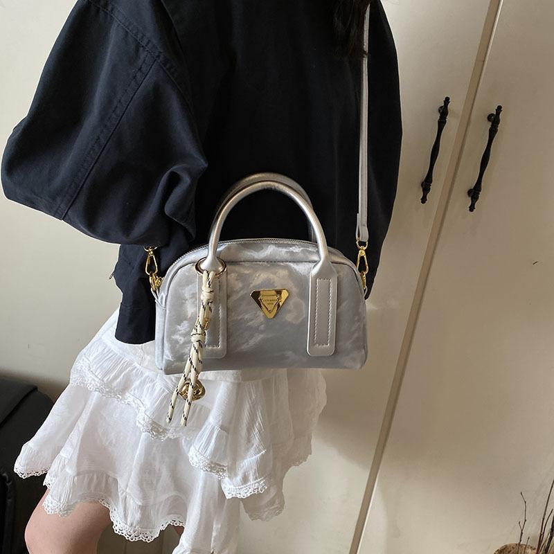 Hand Carry Fashion Casual Bag New Versatile Shoulder Bag Women's Bag