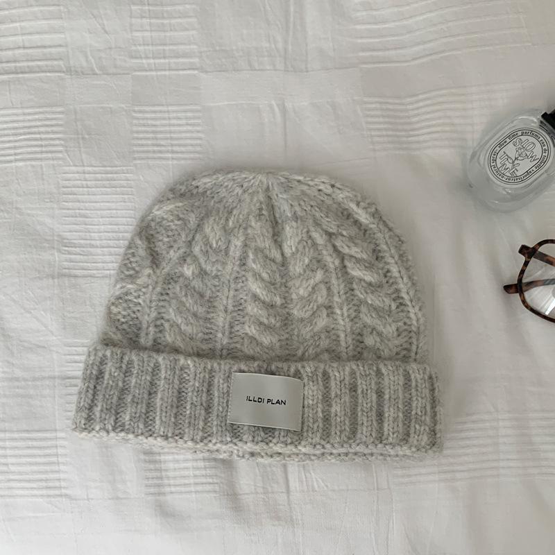 New Plush Twisted Knitted Hat for Women Winter Style Cold Proof and Warm Ear Protection Plus Velvet Thickened Fashionable Versatile Hat