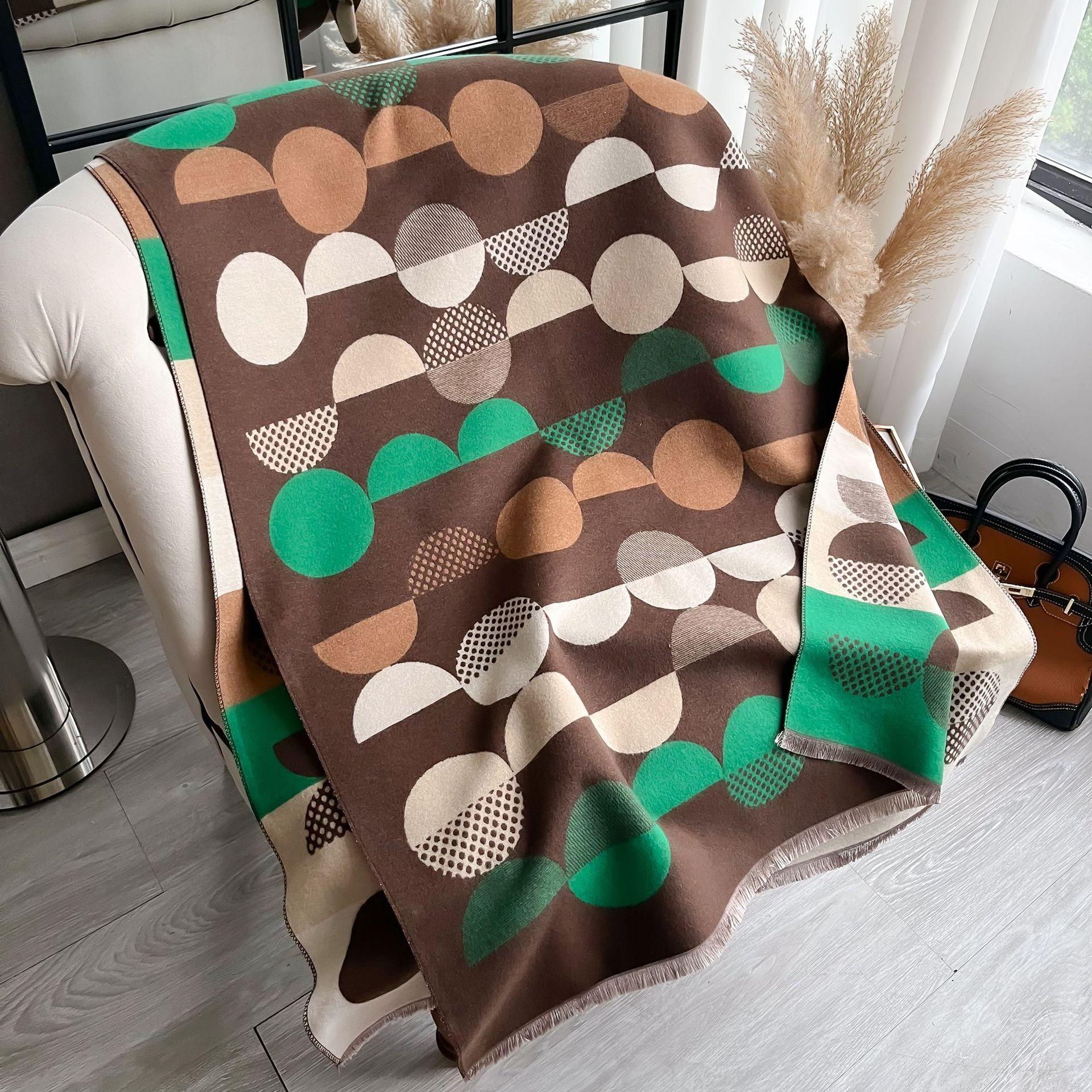 

Имитация кашемира Теплый жаккардовый шарф с бахромой для короткой бороды Женский в горошек Двусторонний Многофункциональный Шарф-шаль для кондиционера 185*65cm коричневый