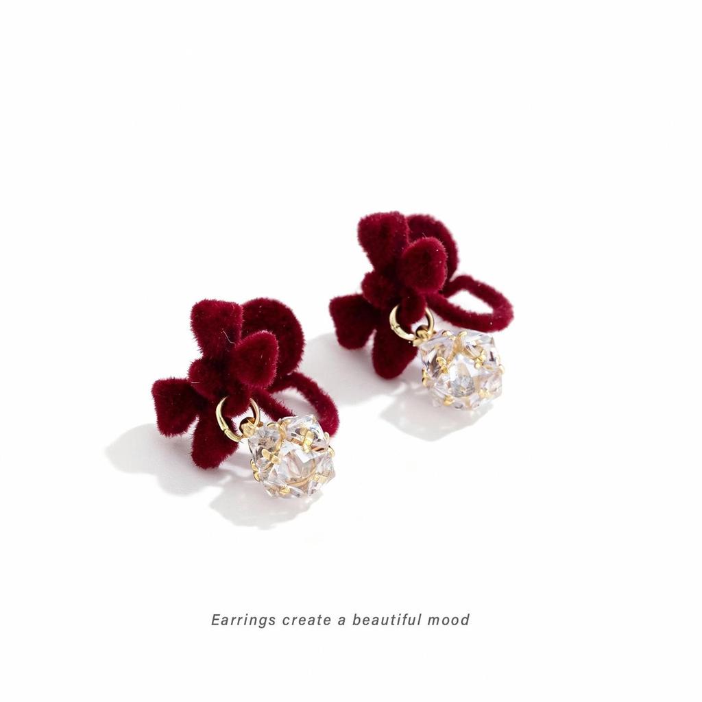 New Year Red Bow Rhinestone Ear Cuff: No-Piercing Chinese-Style Flocking Earring