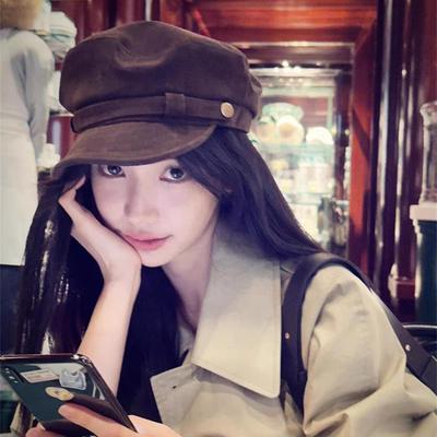 Autumn Atmosphere: Women's Vintage British-style Octagonal Painter's Hat In Maillard Brown Suede, Suitable for Autumn and Winter