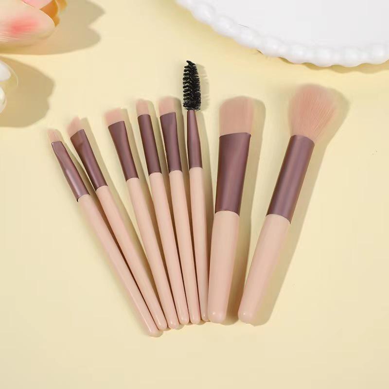 8-Piece Soft Bristle Makeup Brush Set for Beginners - Portable Eyeshadow & Foundation Brushes