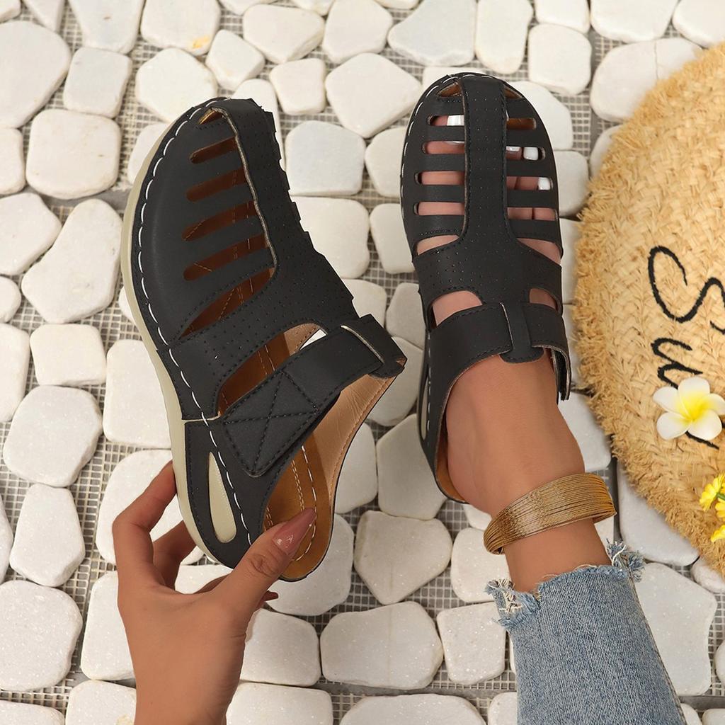 Sommer neue Überseehandel Damenschuhe in Übergröße dicksohlige Halbpaket-Kopf hohl atmungsaktiv Keilabsatz runde Zehenpartie lässige Sandalen