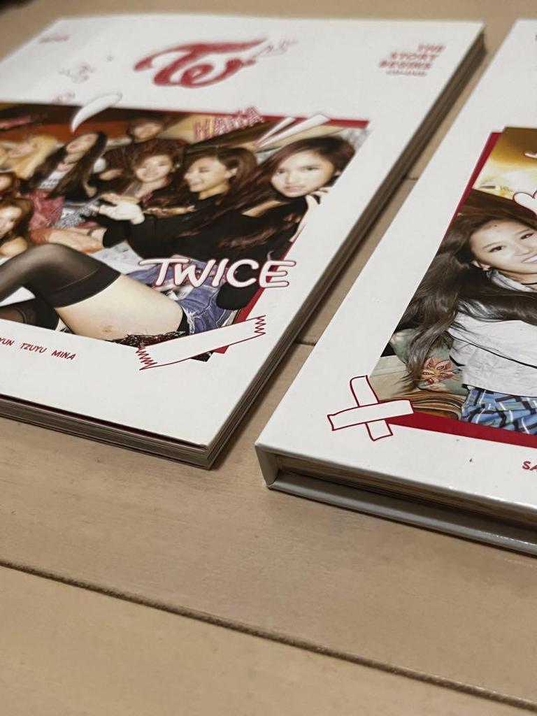 [USED] TWICE The Story Begins Album