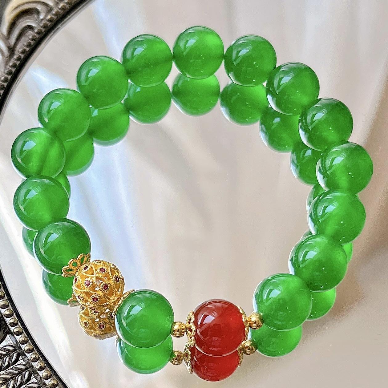 10Mm High Quality Natural Imperial Green Jade Color Chrysoprase Bracelet