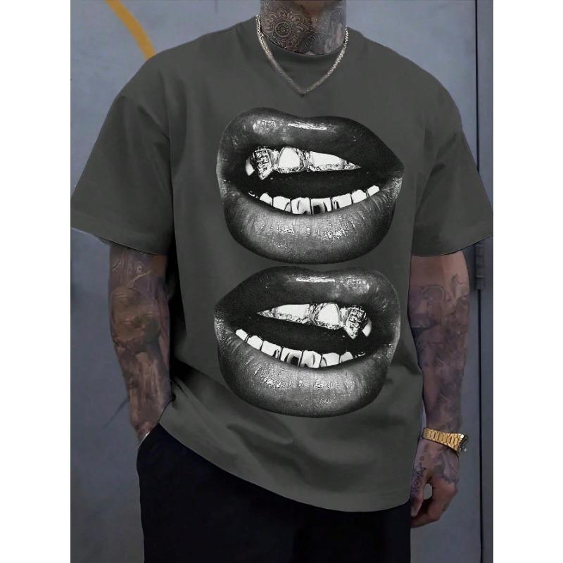 

Manfinity EMRG Білий топ у вуличному стилі з повним чорно-білим малюнком рота, підходить для літньої чоловічої футболки. S