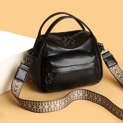 Compact and Stylish Casual Bag for Ladies - Crossbody Bag, Shoulder Bag for Commuting.