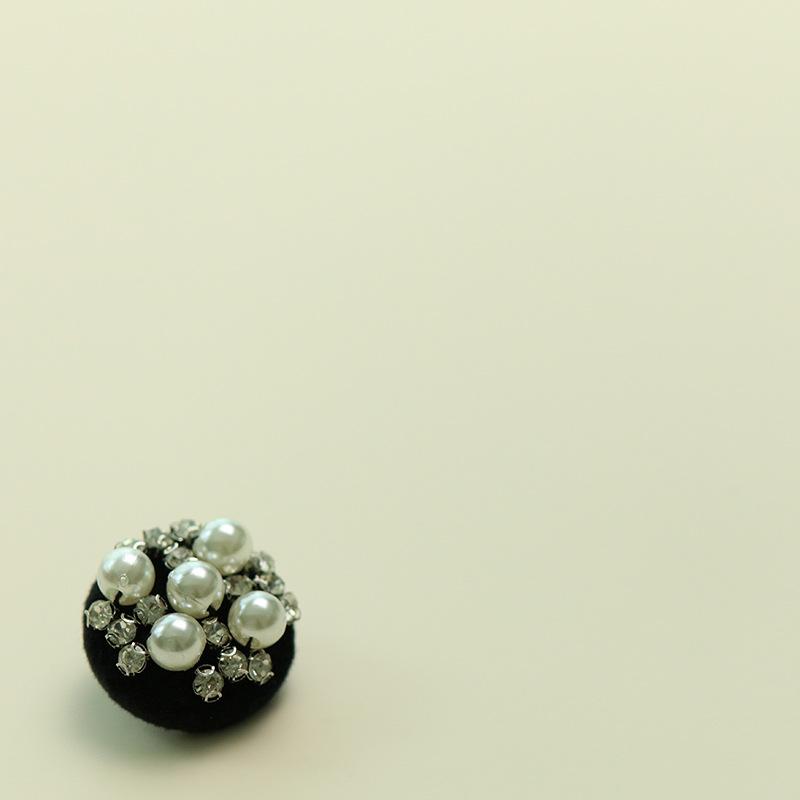 

Xiaoxiang Fashionable Style Pearl Diamond-Encrusted Buttons Cloth Buttons Cheongsam Coat Suit Buckle Jacket Decorative Buckle Round & 20mm