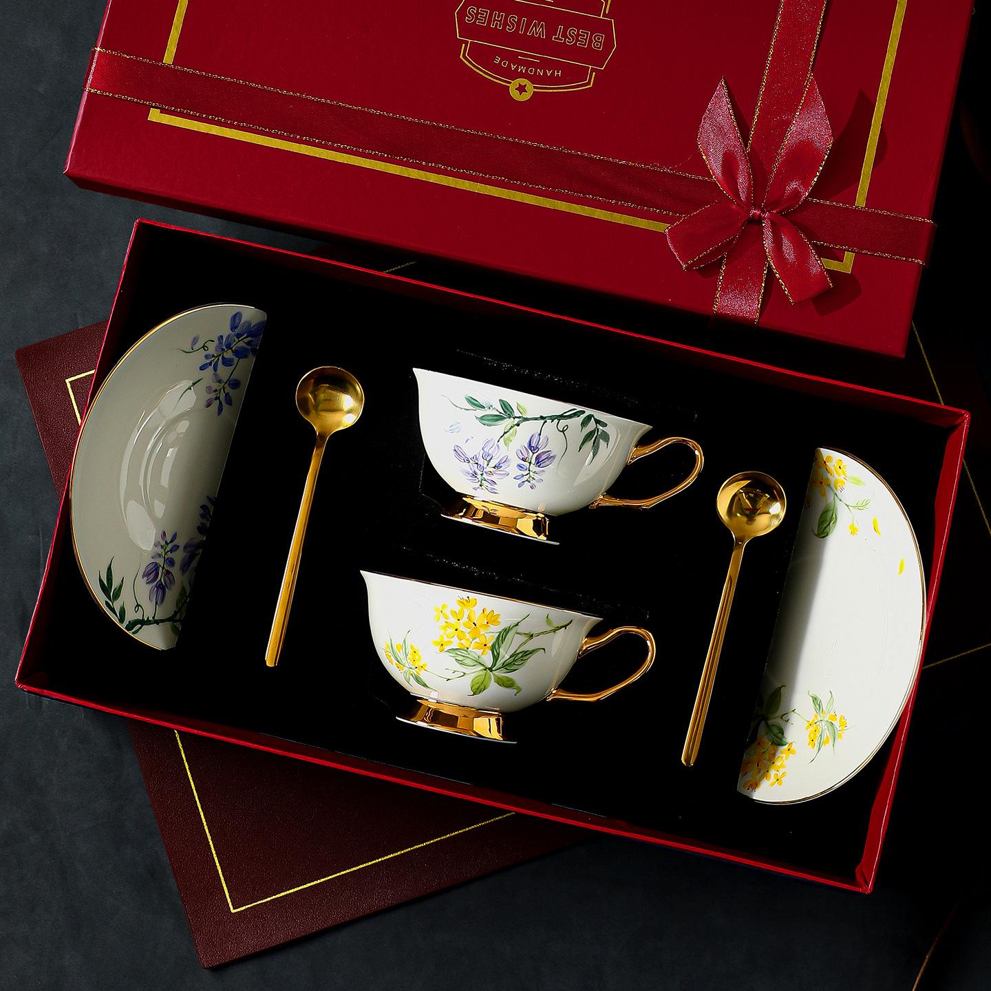 

Exquisite And Beautiful Bone China Coffee Cup Set High-End Birthday Gift Light Luxury And High-Value Housewarming Gift Gift Box. 200ml