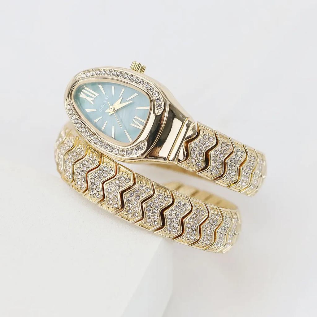 Heißer Verkauf Silber Gold Quarzuhren Damenmode Einzigartige Schlange Voll Diamant Uhr für Damen Bling Luxusuhr Uhr Relogio