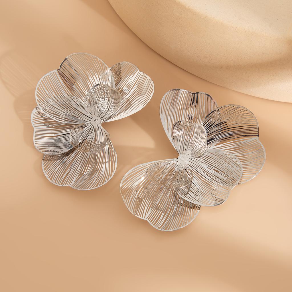 SHIXIN Elegant Multi Layer Petal Flower Ear Studs Earrings for Women Classic Gold Color Floral Piercing Earrings Fashion Jewelry