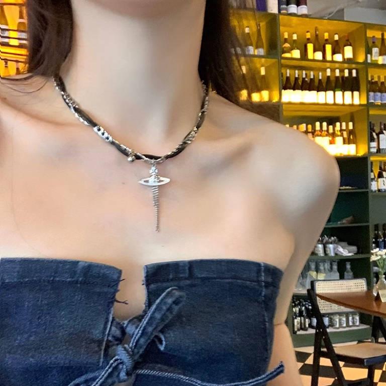 Spicy & Sweet Girl's Tassel Planet Choker: Luxury Niche Clavicle Chain Necklace