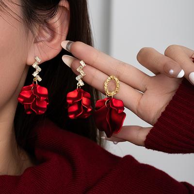 Light Luxury Ankara Red Fashion French Retro High-End Sense Personalized Temperament Women'S Elegant Earrings