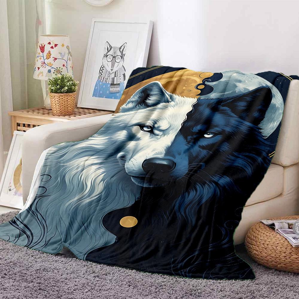 1pc Wolf Moon Blanket, Lightweight Flannel Throw Blanket for Sofa, Bed, Travel, Camping, Living Room, Office, Couch, Chair, and Bed
