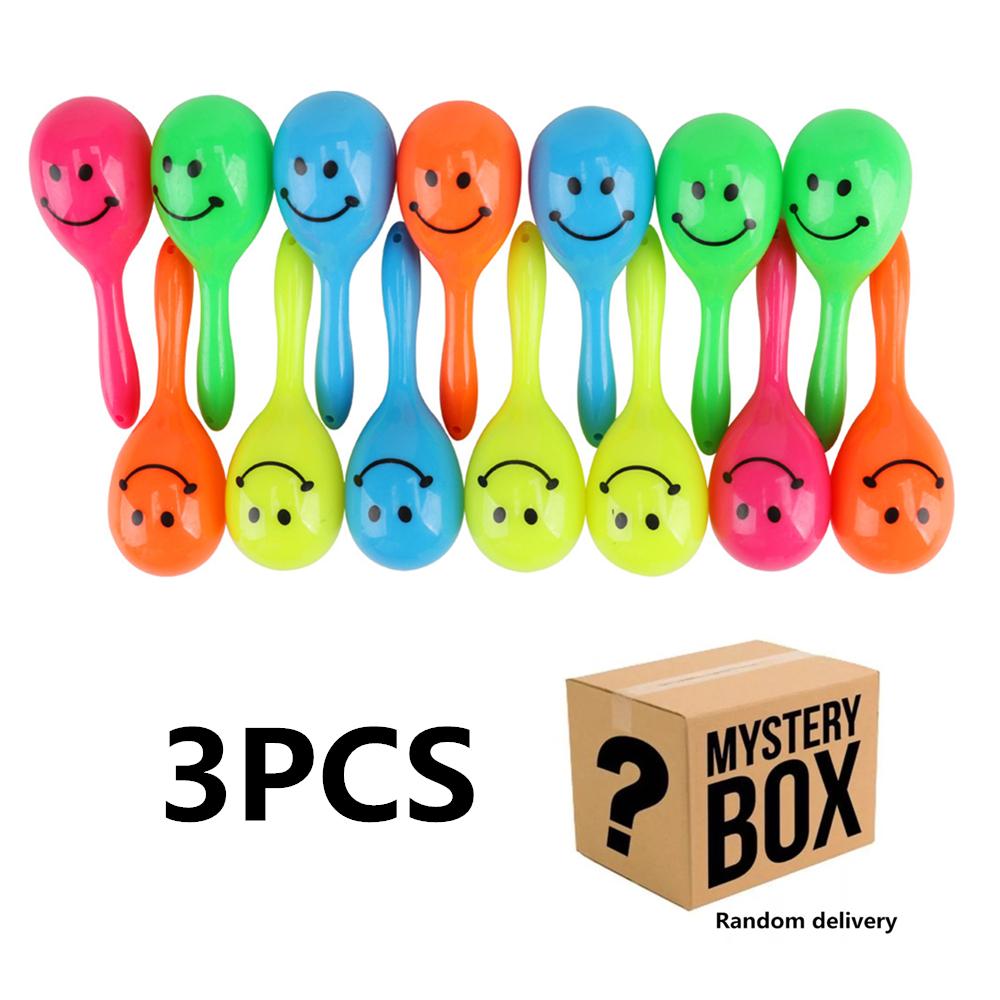 

3pcs Bird Toys Parrot Rattle Bell Sand Hammer Maracas Bird Bite Wisdom Interactive Training Toy Pet Bird Toys Color Random