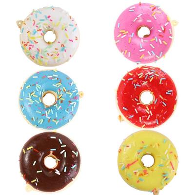 Dekoratives Neuheitsspielzeug 6,2 cm / 2,4 Zoll Quetschspielzeug Donut-Tütenspielzeug Simulationskuchen Simulationsdonuts