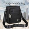 Borsa a tracolla casual multistrato di grande capacità in stile coreano per uomo, adatta per affari e custodia del portafoglio.