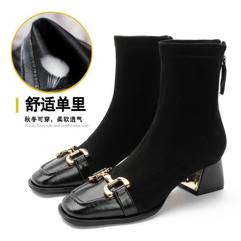 

Short boots women s thick heel square head 2024 new women s boots horse buckle French retro spring and autumn single boots medium heel thin boots 34 чёрный