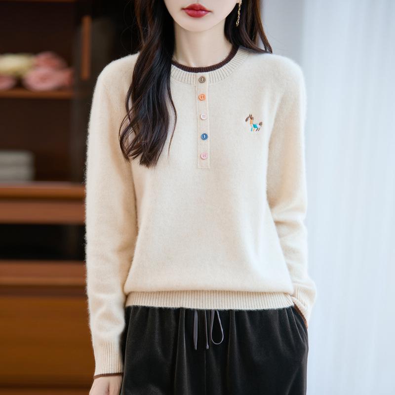 Women's Color Block Embroidered Wool Sweater - Round Neck, Fake Two-Piece Loose Knitwear (2025 Autumn/Winter)